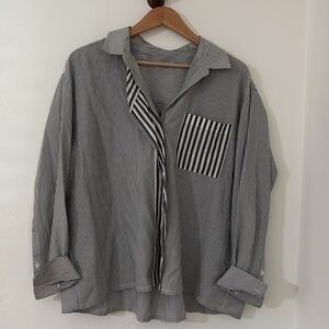 Black and White Striped W’s top